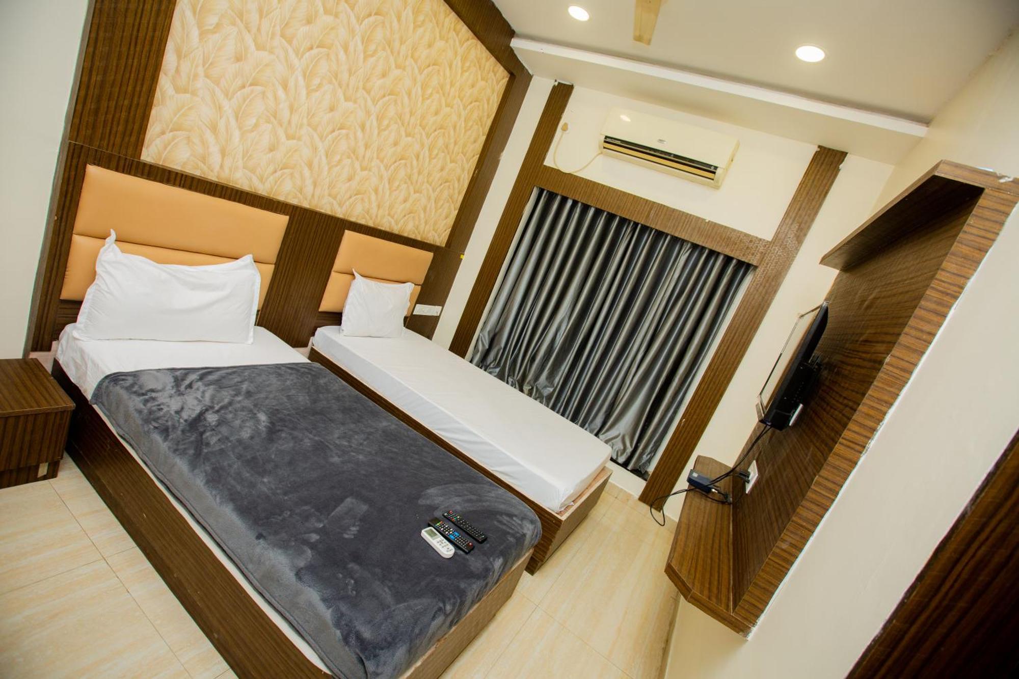 The Park Avenue Hotel - Business Class Hotel Near Central Railway Station Chennai Periyamet Εξωτερικό φωτογραφία