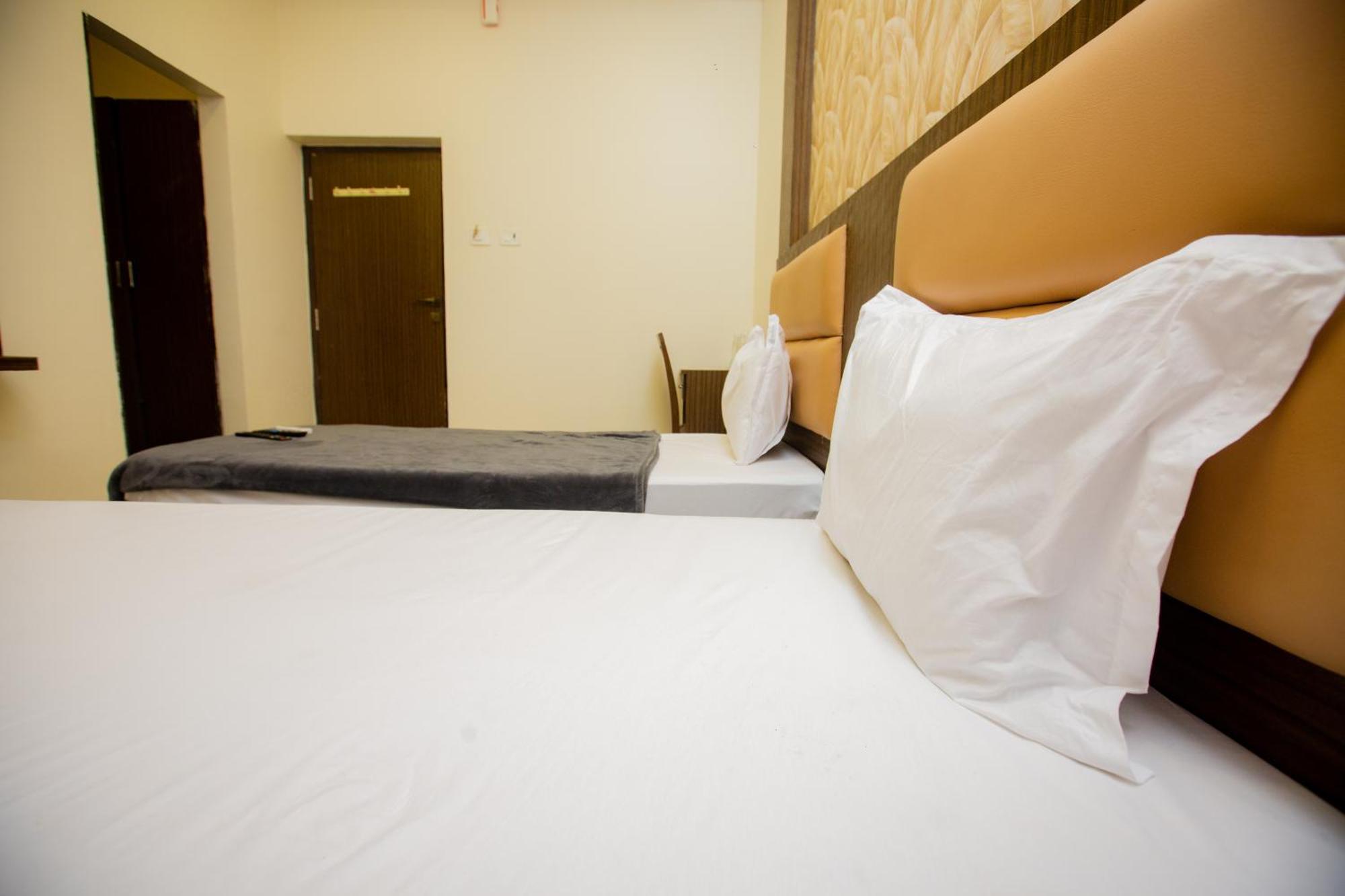 The Park Avenue Hotel - Business Class Hotel Near Central Railway Station Chennai Periyamet Εξωτερικό φωτογραφία